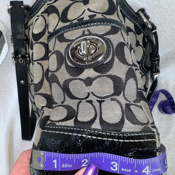 Signature coach purse - Picture 12 of 14